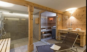 2_landhaus_kitzhorn_kirchbergerstrasse_54_kitzbuehel_sauna.jpg