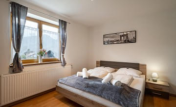 appartement_resi_feuringweg_32_brixen_schlafzimmer.jpg